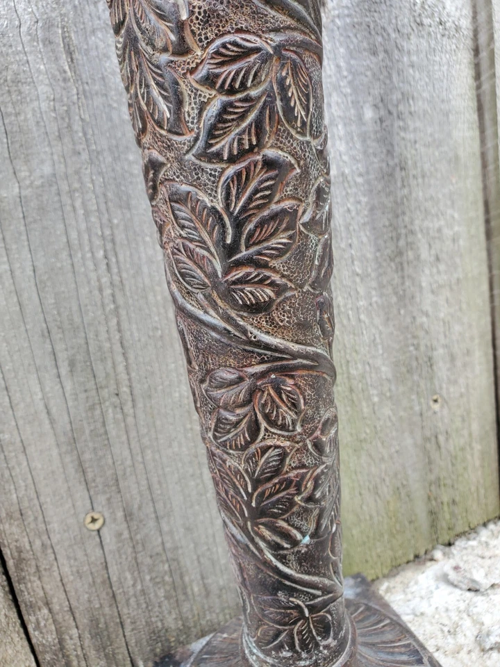 JARRÓN PISO Metal Z GALLERIE 27" Latón 564201083 Maceta Amelia Marrón Hoja Floral Foto 2 de 4