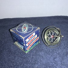 The Hurst Gyroscope: A Scientific Toy Chandler Manufacturing 1950s. W/Box. D-1 