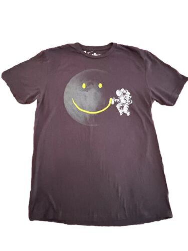 NWT Threadless Men's Medium T-shirt Black Smiley Face Moon Astronaut Graphic