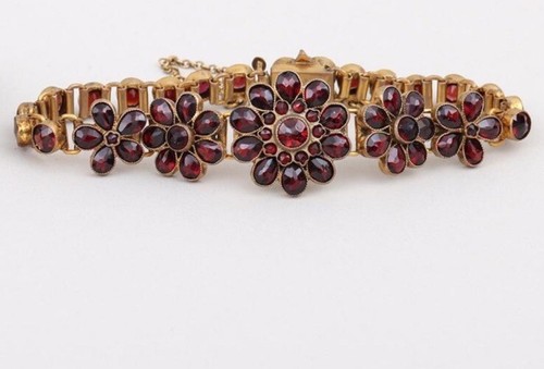 Exquisite Antique Victorian Bohemian Garnet Cluster Flowers Bracelet