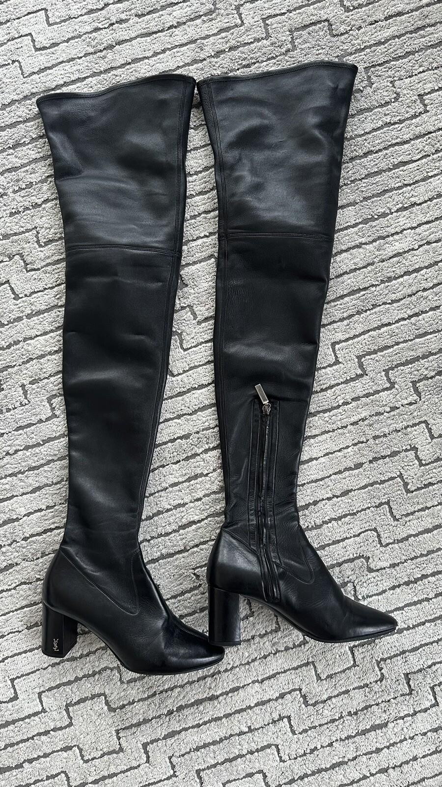 Stivali elasticizzati sopra il ginocchio Saint Laurent Loulou 37 5