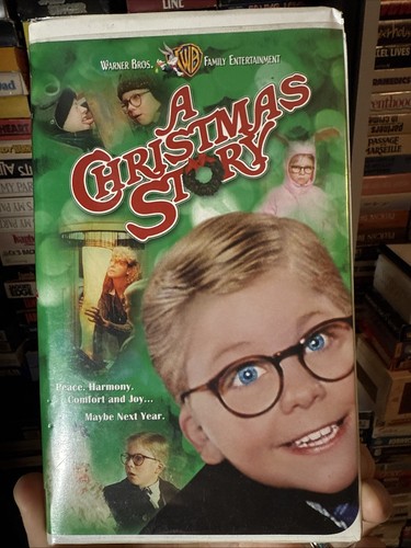 A Christmas Story 1983 VHS NON RENTAL LIKE NEW Clamshell - Picture 1 of 4