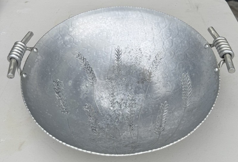 Vintage Buenilum Hand Wrought Aluminum Bowl – Twisted Handle Wheat Design