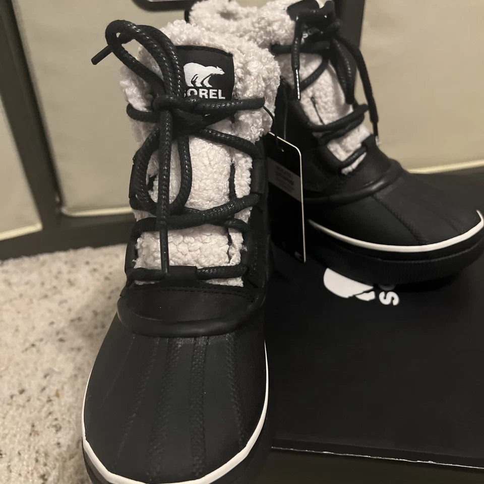 Botas impermeables con aislamiento de frío SOREL® 6 Out N About™ IV para mujer - negras/tiza Foto 4 de 4