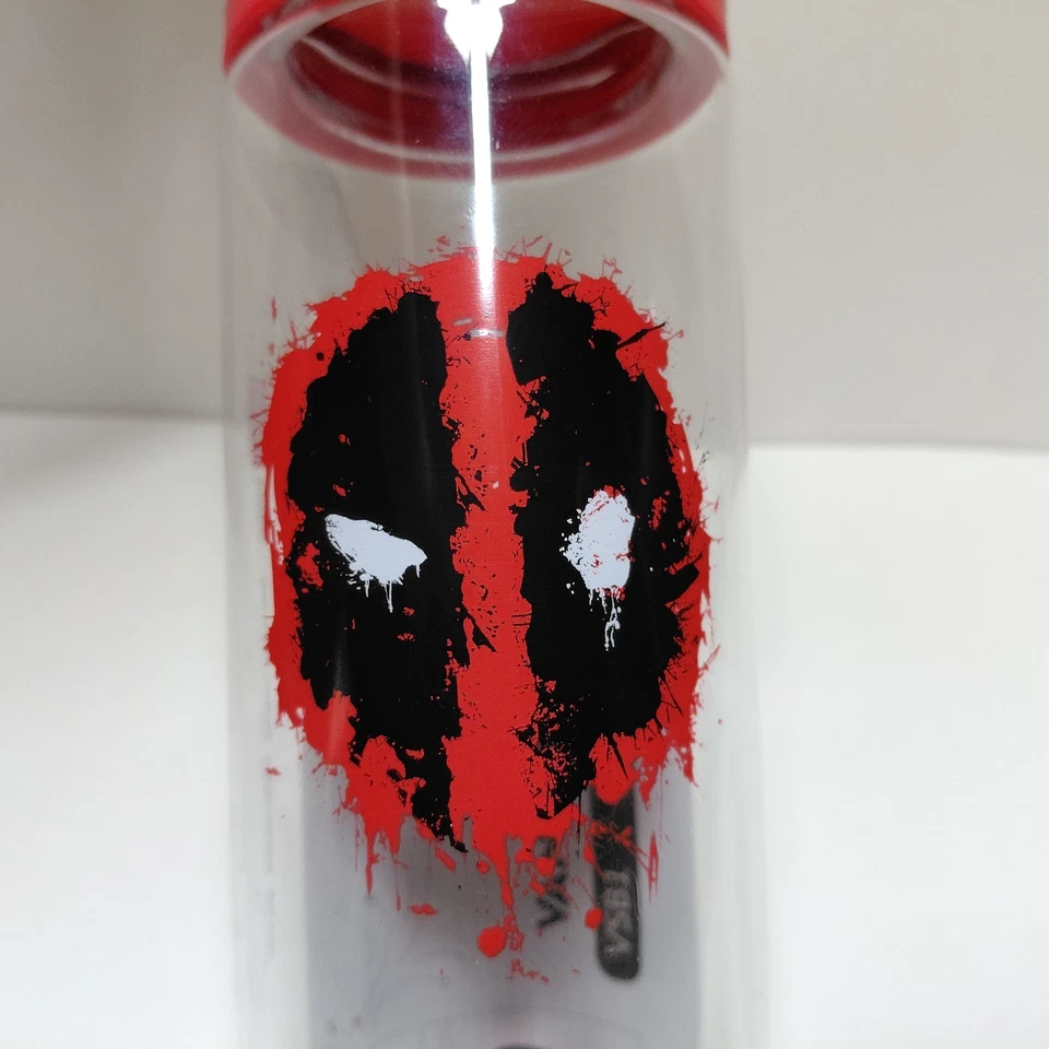 Botella de agua Marvels DEADPOOL Vandor 18 oz Tritan sin BPA con altavoz Bluetooth Foto 3 de 4