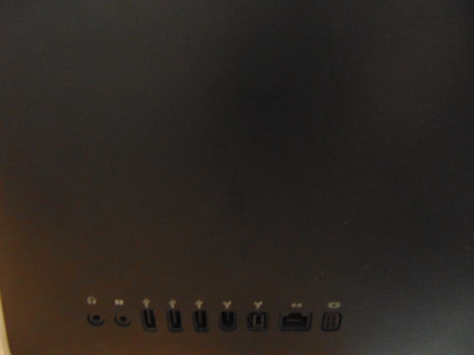 Imac 27" A1225 6GB DDR2 2TB Hard Drive Intel Core 2 Duo 2.8GHz - Image 4 of 4