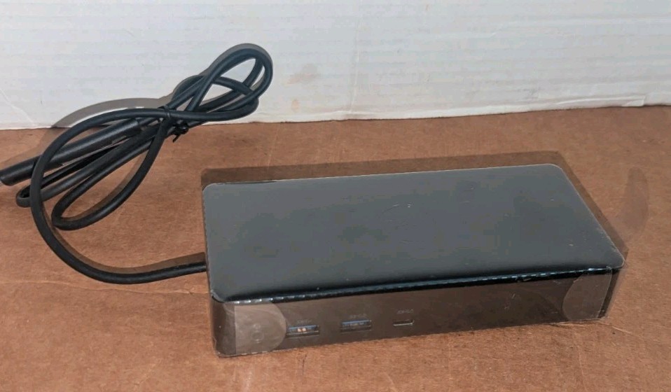 Dell D6000 Universal USB-C 4K Docking Station 452-BCYT M4TJG PN3KT