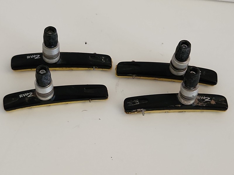 RW2 Carbon Fiber Yellow Compound Bicycle Brake Pads 700c used