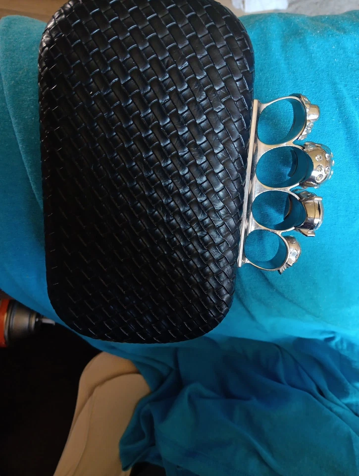 Gothic Knuckle Leather Clutch - Image 3 of 4