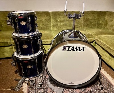 TAMA Rockstar Schlagzeug in Midnight Blue, Shellset mit neuen Remo Fellen