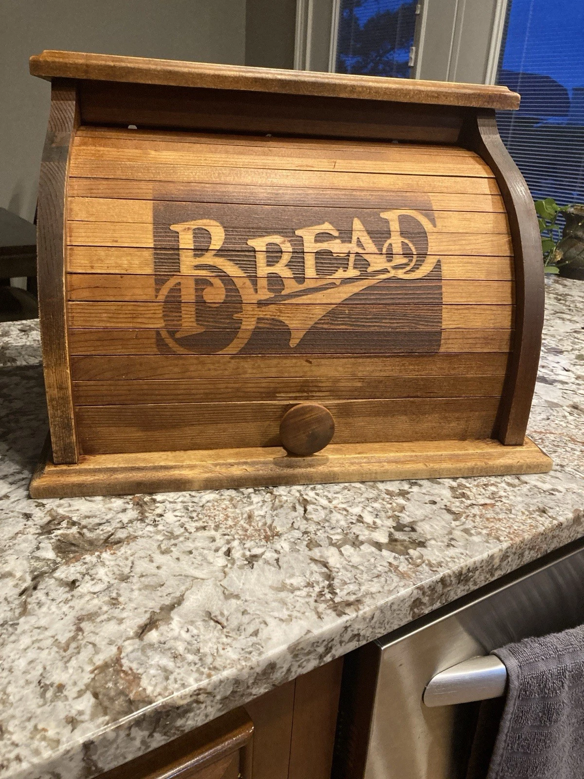 Vintage Wooden Roll Top Bread Box With Burnt “Bread” Granny Core Farm Cottage
Opens in a new window 