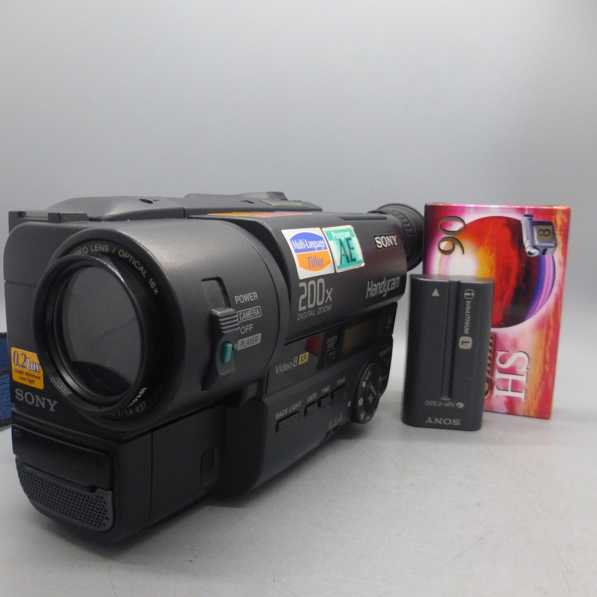 SONY VideoHi8 Handycam CCD-TR12 ① Sony Handycam CCD-TR412E Handheld Video8 XR Camcorder Silver