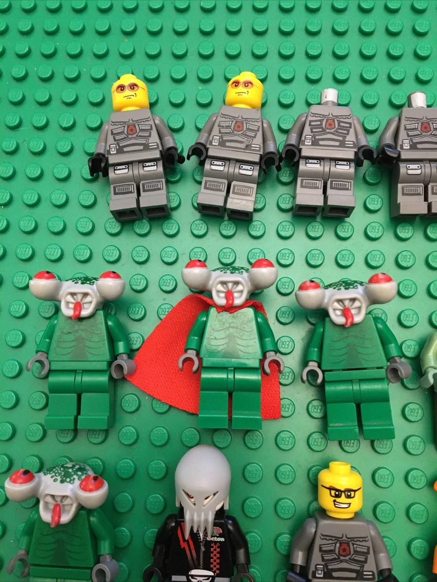Lego space police aliens deals