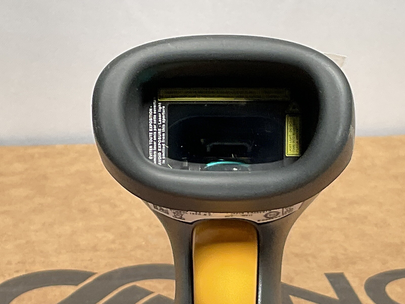 Zebra Symbol LS2208 Barcode Scanner Kit USB with Stand LS2208SR20007R