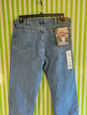 Wrangler Regular Fit Blue Ridge Denim Blue Jeans Men's 38x32 NWT Fits over Boots