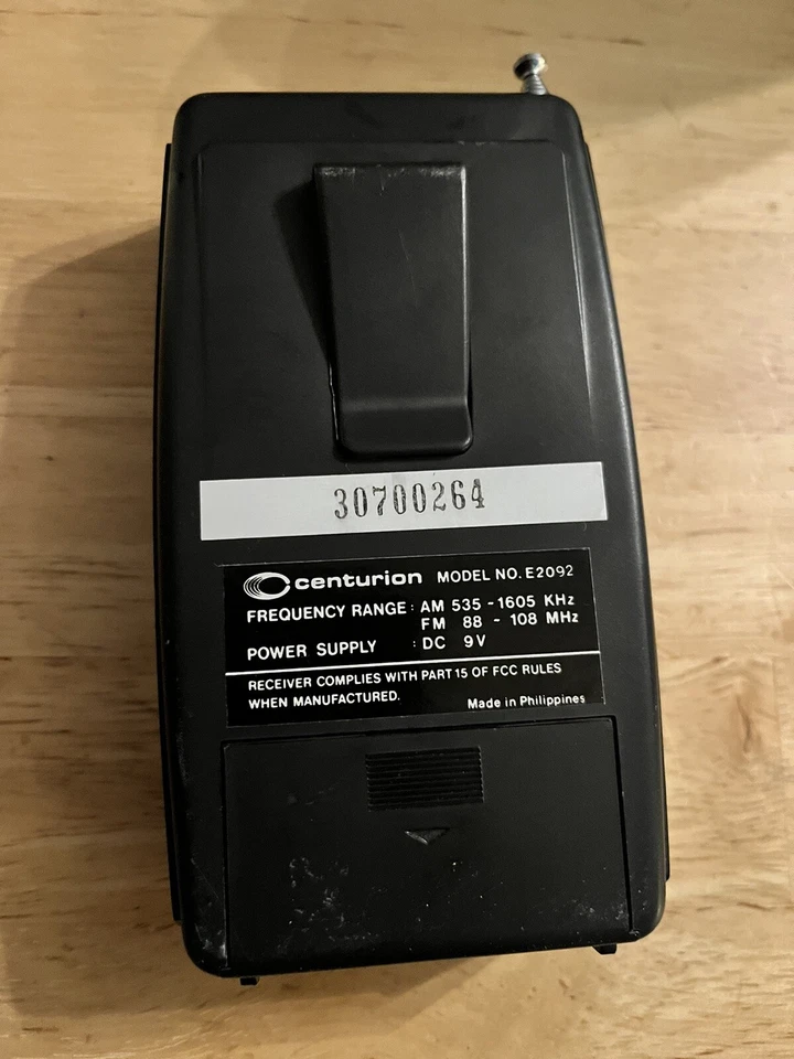 RADIO DIAL AM/FM CENTURION DE COLECCIÓN - PROBADO FUNCIONA - ANTENA LARGA - MODELO E2092 Foto 2 de 3