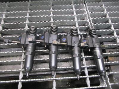USED Detroit 6V92 Diesel Engine Fuel Injectors Sold Individually Part ...