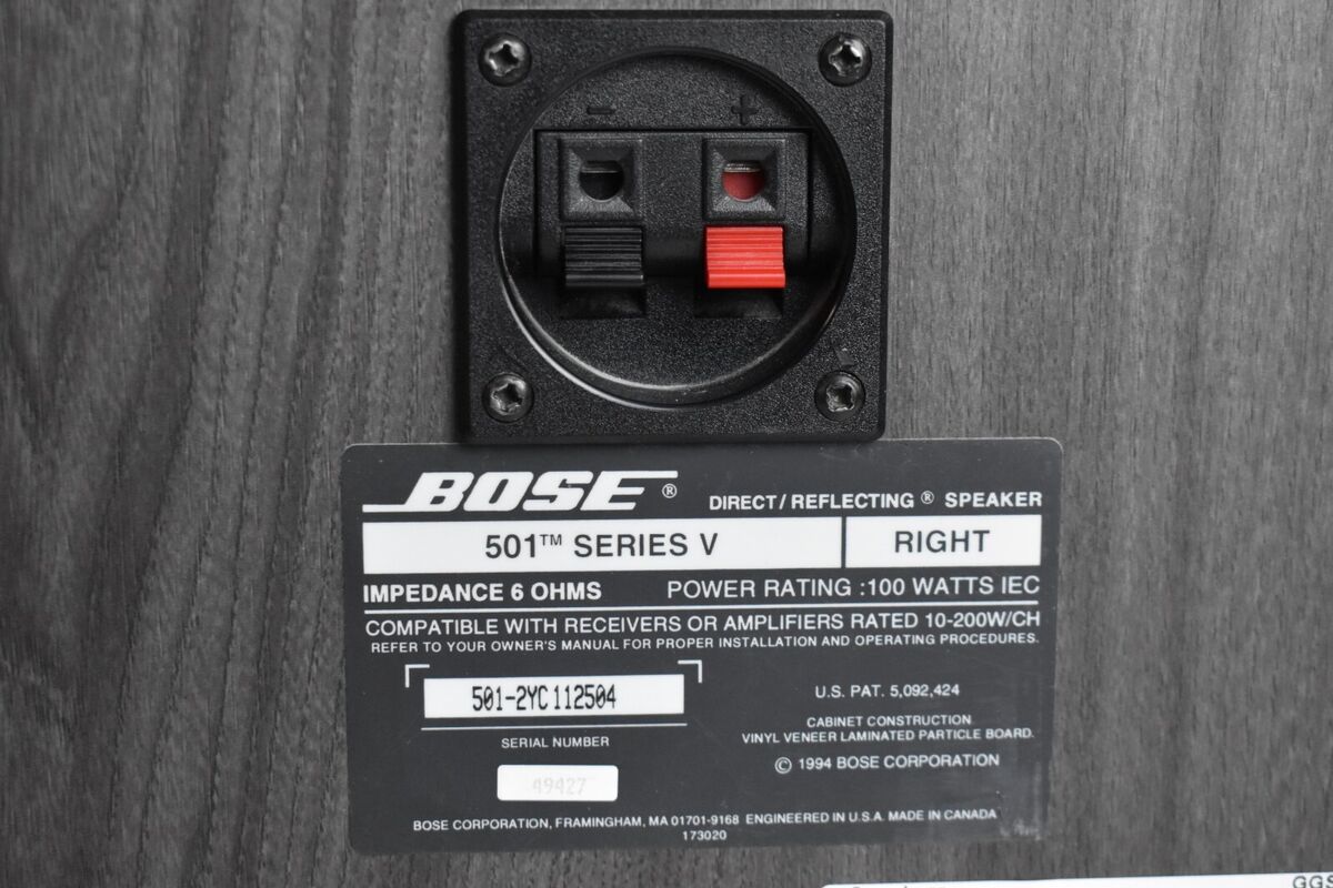 Set of 2 Bose 501 SERIES V Direct Reflecting Speaker Left Set of 2 Bose 501 SERIES V Direct Reflecting Speaker Left