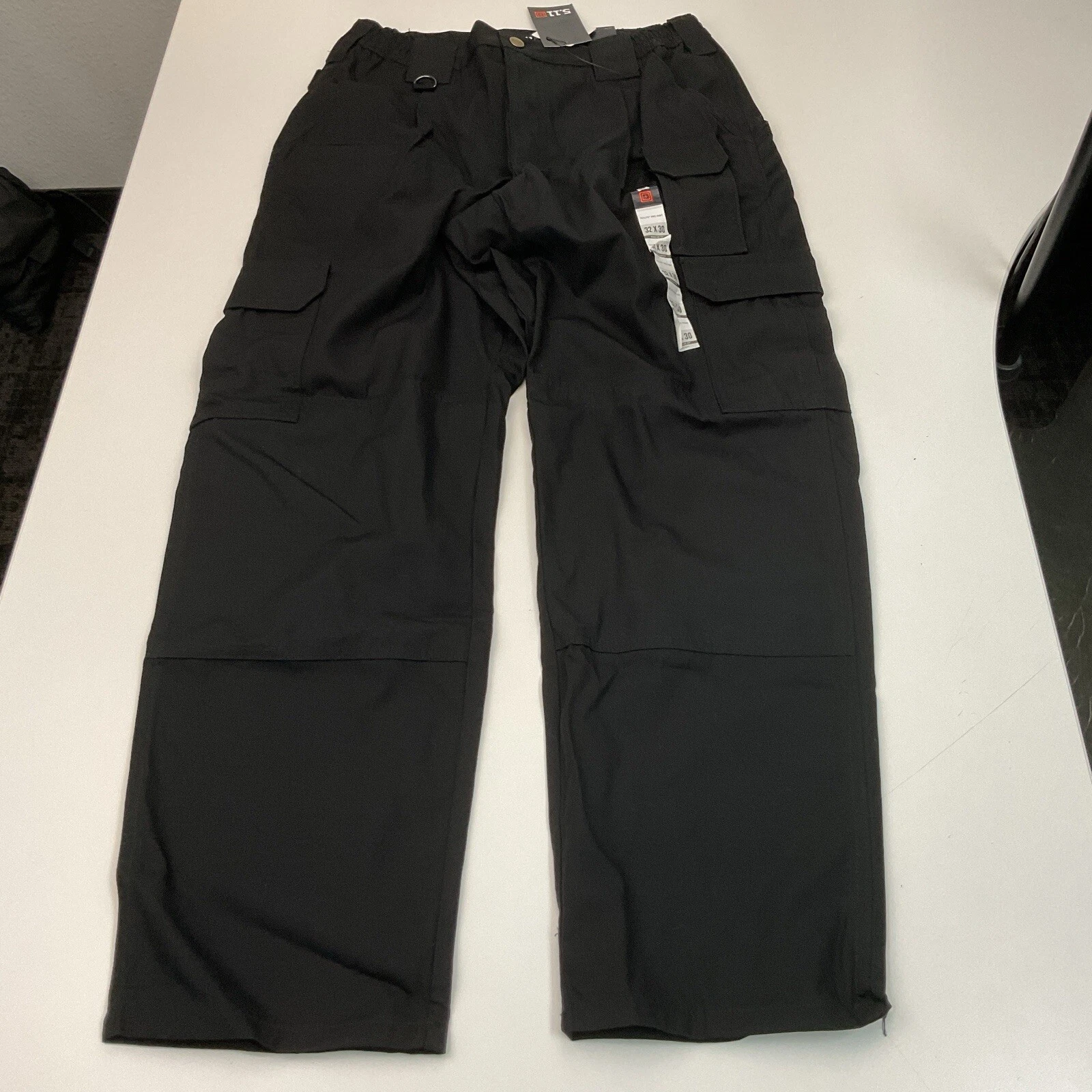 5.11 Tactical 74273 Series Pants - Black 32x30
Opens in a new window or tab