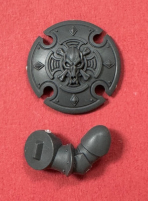 NEU Space Wolves WOLF GUARD HEADTAKERS STURMSCHILD (B) - Bits 40K