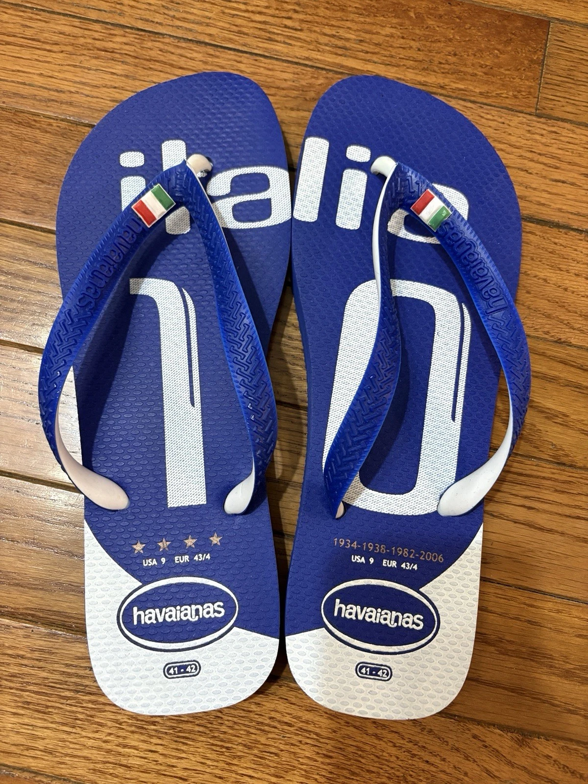 Havaianas flip flops Men’s size 9 , Blue Sandals Italian / Italia / Italy - NEW
