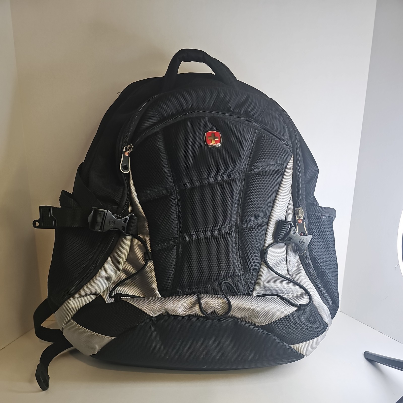 Swiss Gear  Airflow 17in Black Laptop Backpack