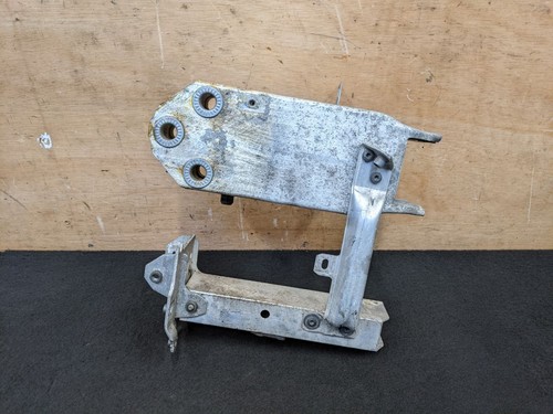 BMW 5ER F10 N/S BEIFAHRERSEITE LH STOßSTANGE VERSTÄRKUNG HALTER 7186513