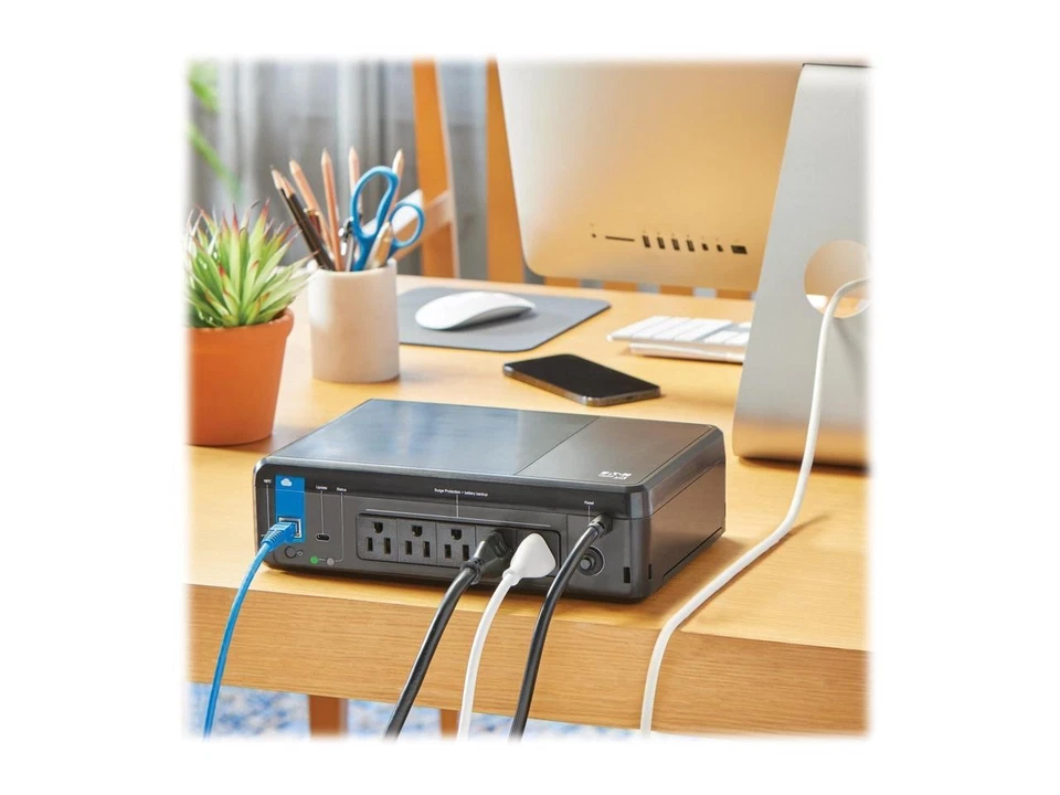 Tripp Lite 850VA 450W 120V Standby Cloud-Connected UPS with Remote Monitoring - Image 2 of 4