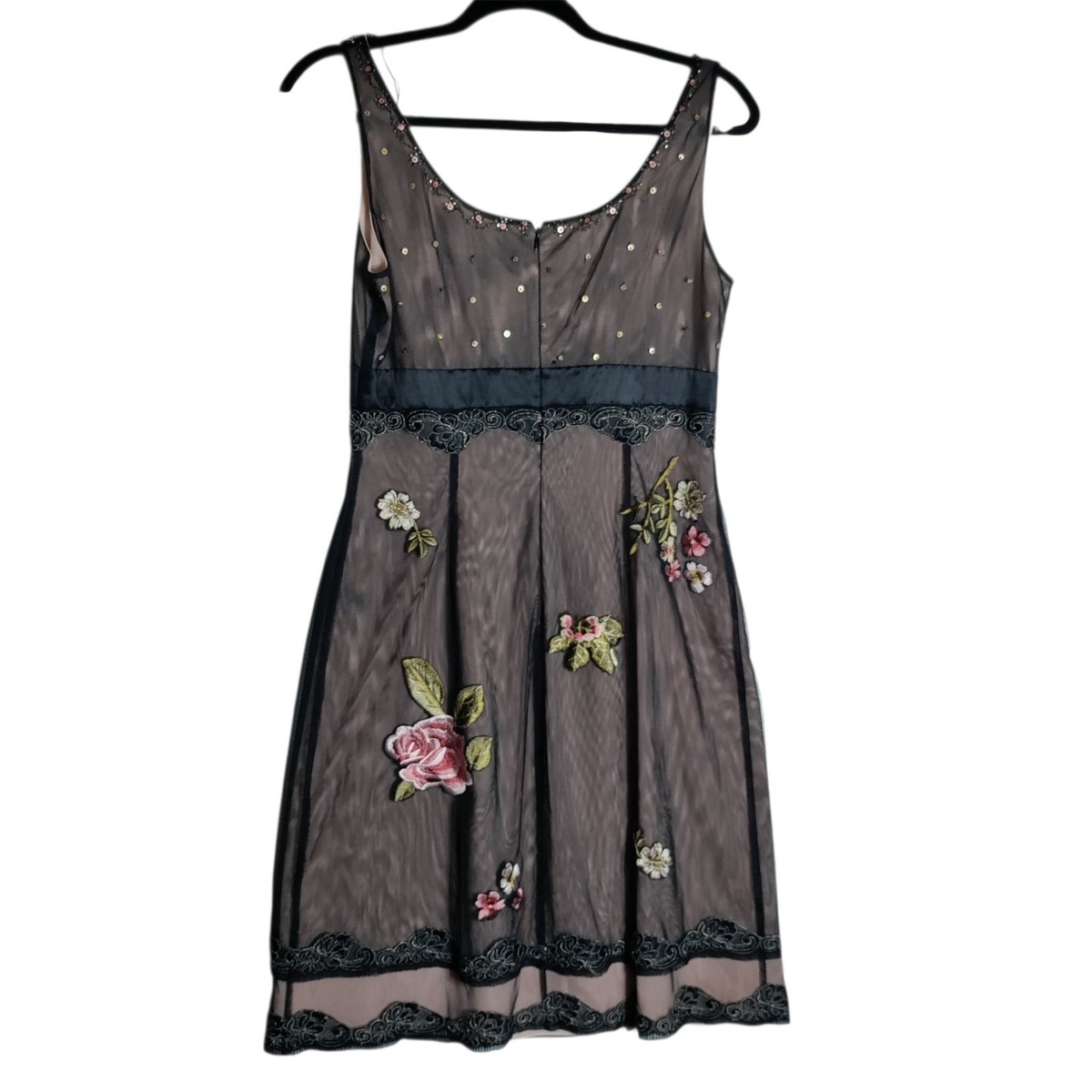 adrianna papell black floral dress Embroidered Mesh Sequin Cocktail Nude Size 8 category:special_occasion/prom and side pockets add Where To Buy Maddy's Size:Tall L
