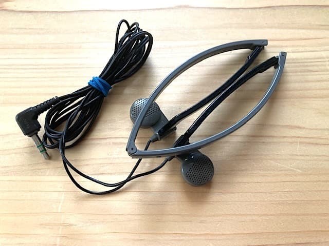 Sony MDR-A60 vintage audio equipment - eBay listing photo 2