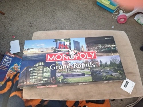 Vintage Monopoly Grand Rapids Edition 2004 Rare Board Game Hasbro