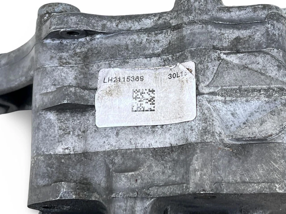 2010-2015 BMW 750i Power Steering Pump - Image 2 of 4