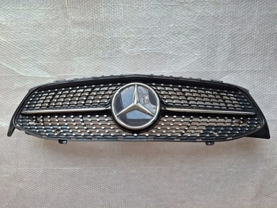 Original Mercedes-Benz CLA W118 C118 X118 ab 2019- Kühlergrill A1188880000