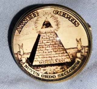 Masonic Badge Free Mason Unusual Old Glass Unusual Antique Secrets Club Brown UK