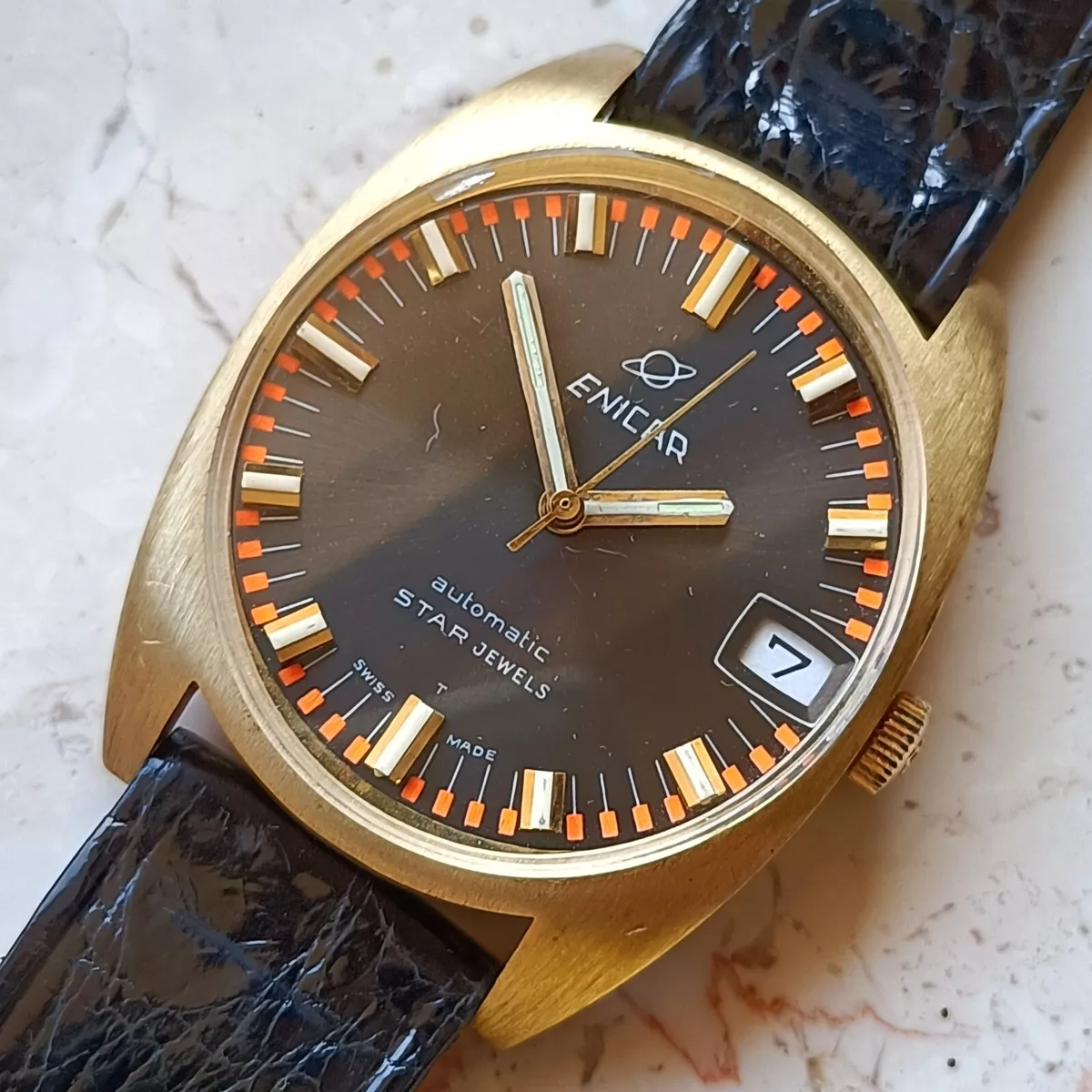 ENICAR Automatic Date 18K Solid Gold 70 NewOldStock very nice