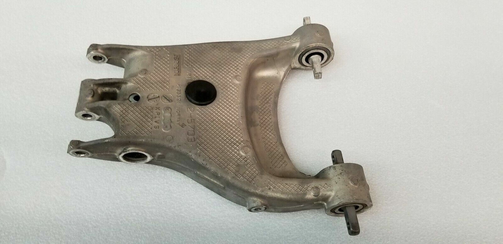 FERRARI 458 SPIDER REAR RIGHT LOWER ARM OEM 305680 245703