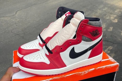 Size 11.5 - Jordan 1 Retro High OG Chicago âLost and Foundâ ð¥ FAST FREE SHIP ð¦ | eBay