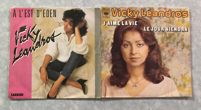 VICKY LEANDROS. SET MIT 2 VINYLS X 45 TRS. FRANZÖSISCHE SORTEN.