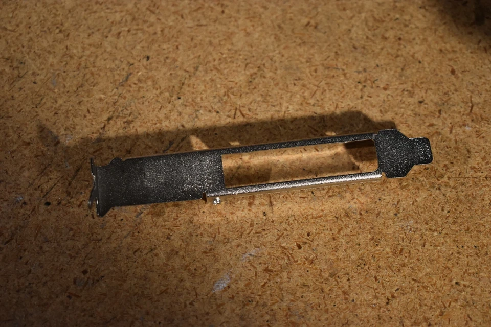 High Profile Bracket for HP NC364T Intel EXPI9404PT 82571EB 39Y6137 Quad Port - Image 2 of 4