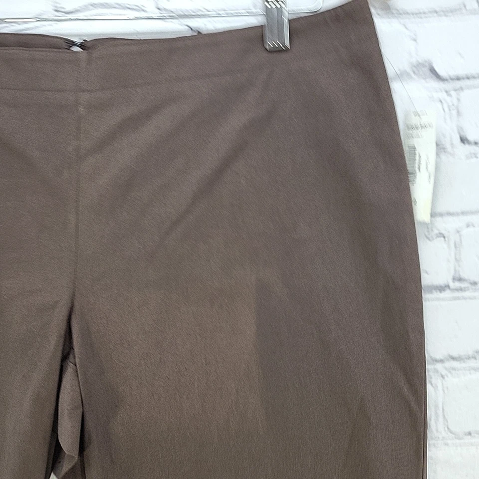 Pantalones Cortos Bisou Bisou Para Mujer Talla 12 Marrón Frente Plano Bermudas Elastizados Nuevos NOS Defecto Foto 3 de 4