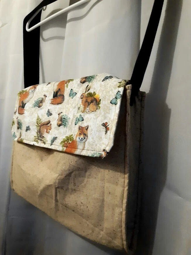 Nova Bolsa de Ombro Mensageiro Laptop Lado Macio Bronzeado Preto Raposa Floresta Animal Tote - Imagem 3 de 4