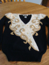 Dana Scott Women Sweater Pullover Black Embellished Golden Scroll Small Vintage