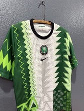 2020 Nike Nigeria Home Green Men s Soccer Jersey Size Small
