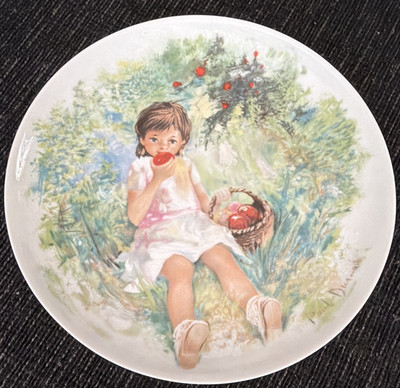 Manufacture Limoges Turgot Limited Edition Marie-Ange Porcelain Plate 1970