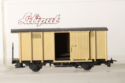 Liliput H0e Schmalspur Gedeckter Güterwagen  beige in OVP (328400) | Zustand: Gebraucht