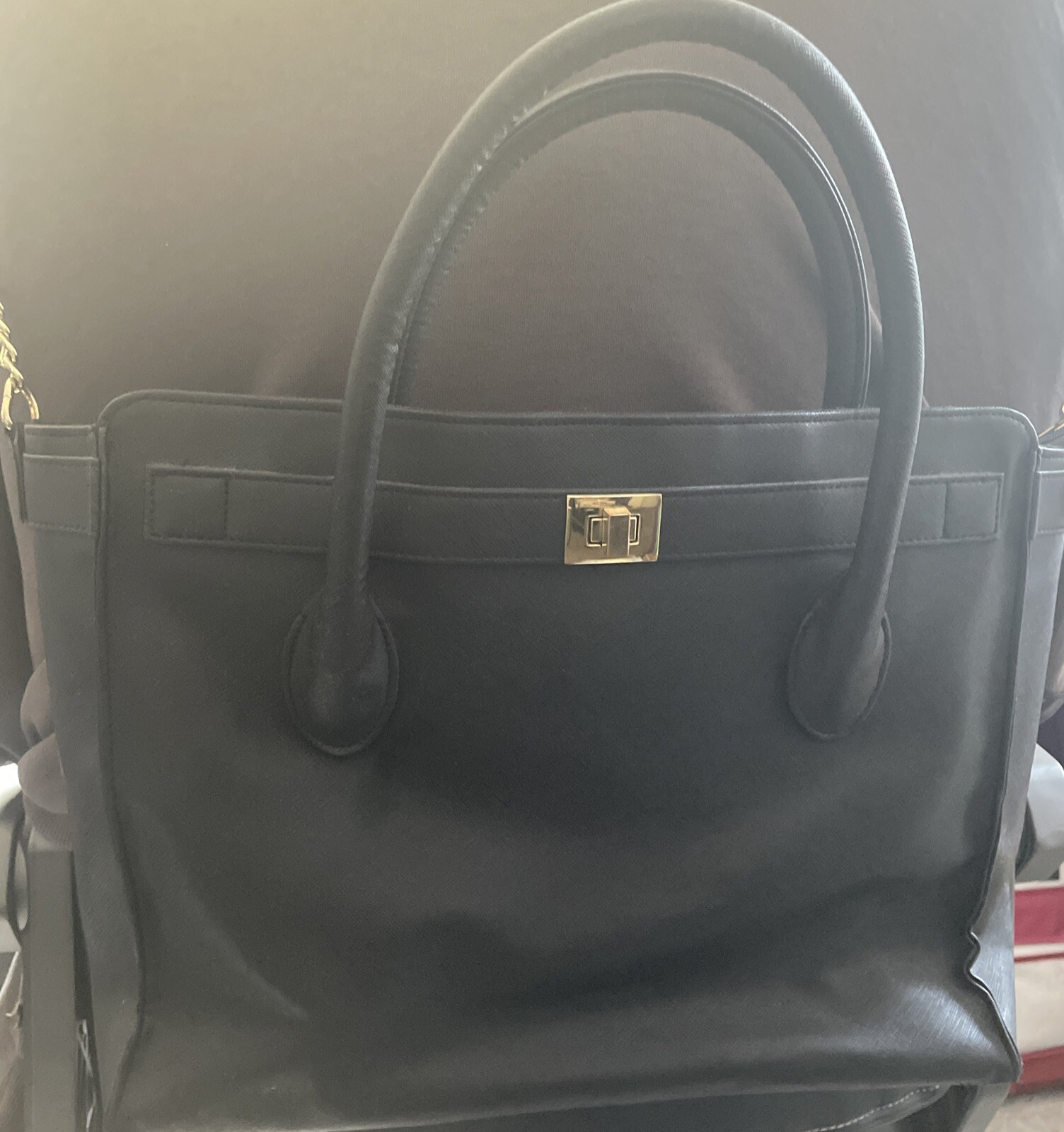Solo Madison Bag 15.6 inch Tote Travel Laptop Black Faux Lea