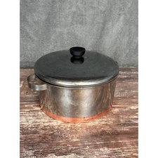 COPPER CLAD STAINLESS STEEL POT WITH LID 3 QUART CAPACITY 7 INCH DIAMETER