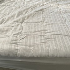 White Queen Mattress Pad 60" x 80" Cover