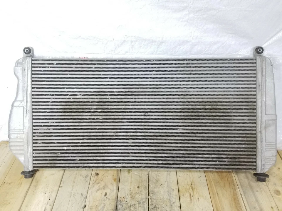 2001 2002 2003 2004 2005 GMC Sierra 3500 Inter-Cooler Intercooler OEM 19258551 - Imagem 2 de 4
