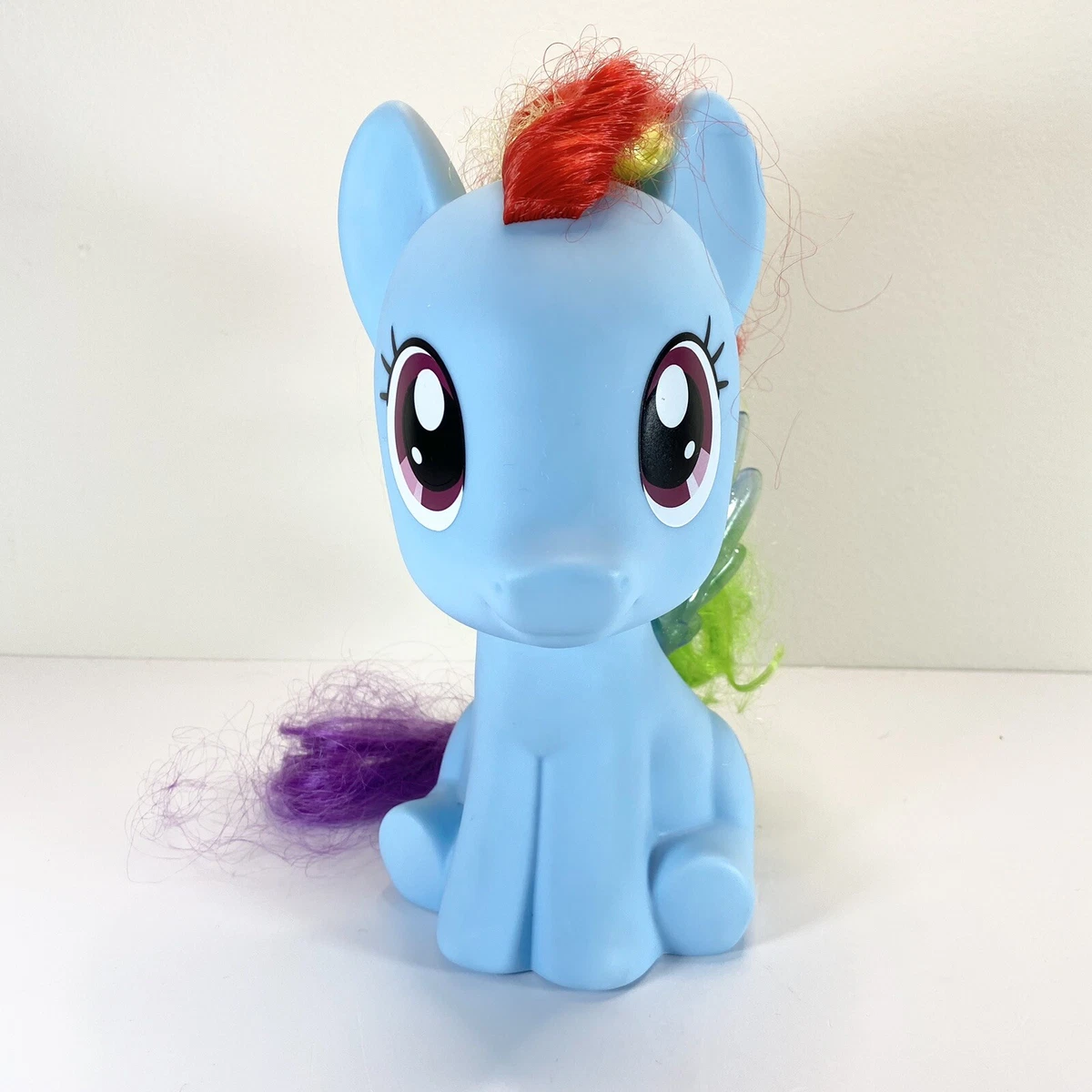 My Little Pony Rainbow Dash 9 Vinyl Art Figure